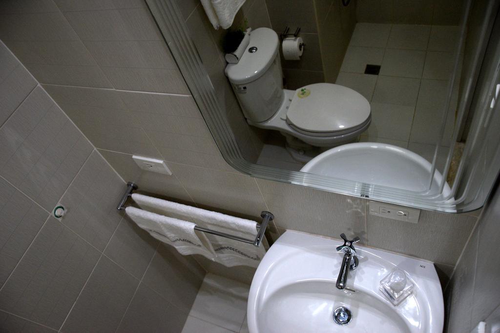 Jazz Makati Luxury Apartment Manila Eksteriør bilde